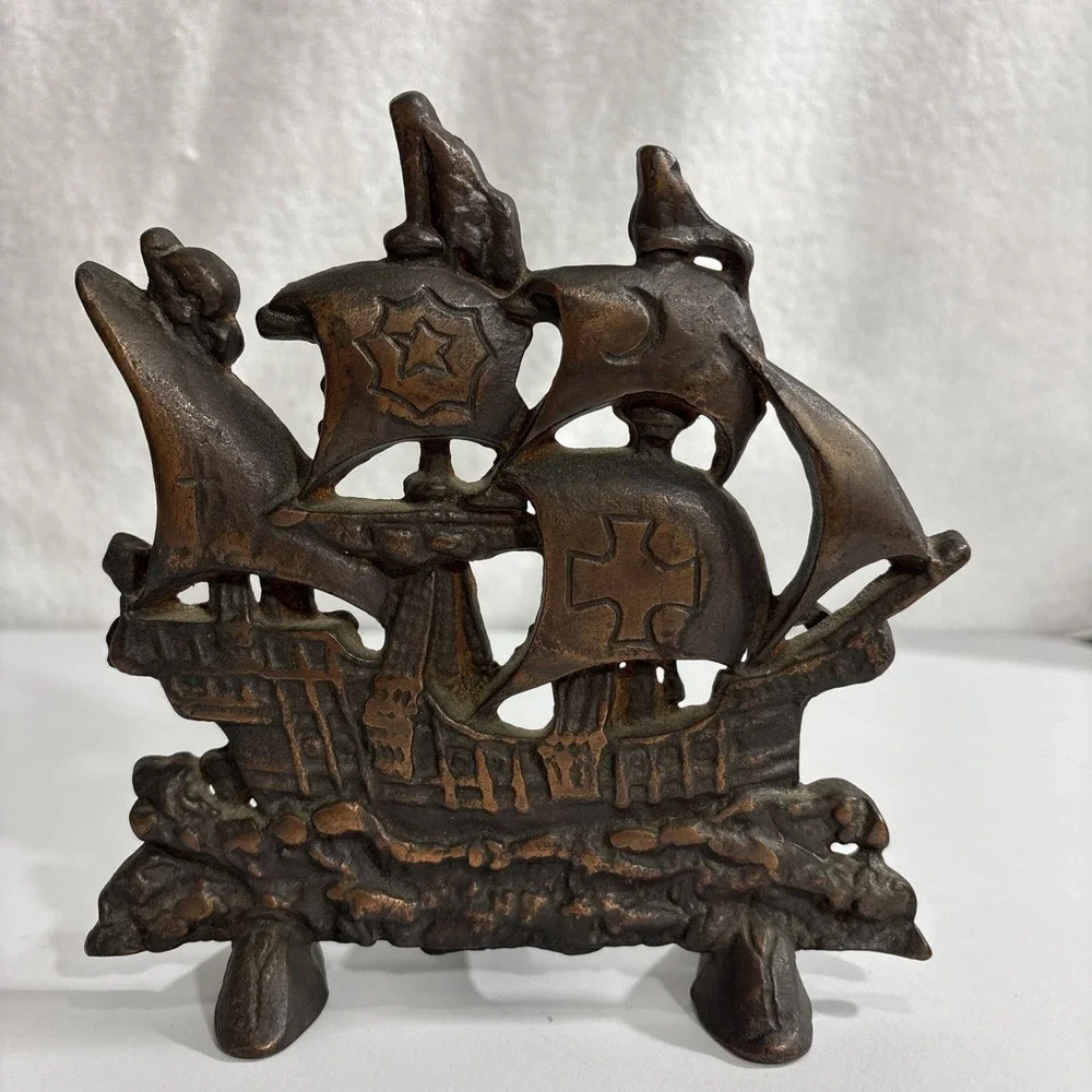 Vintage Cast Iron Spanish Galleon Ship Doorstop 7x7x3